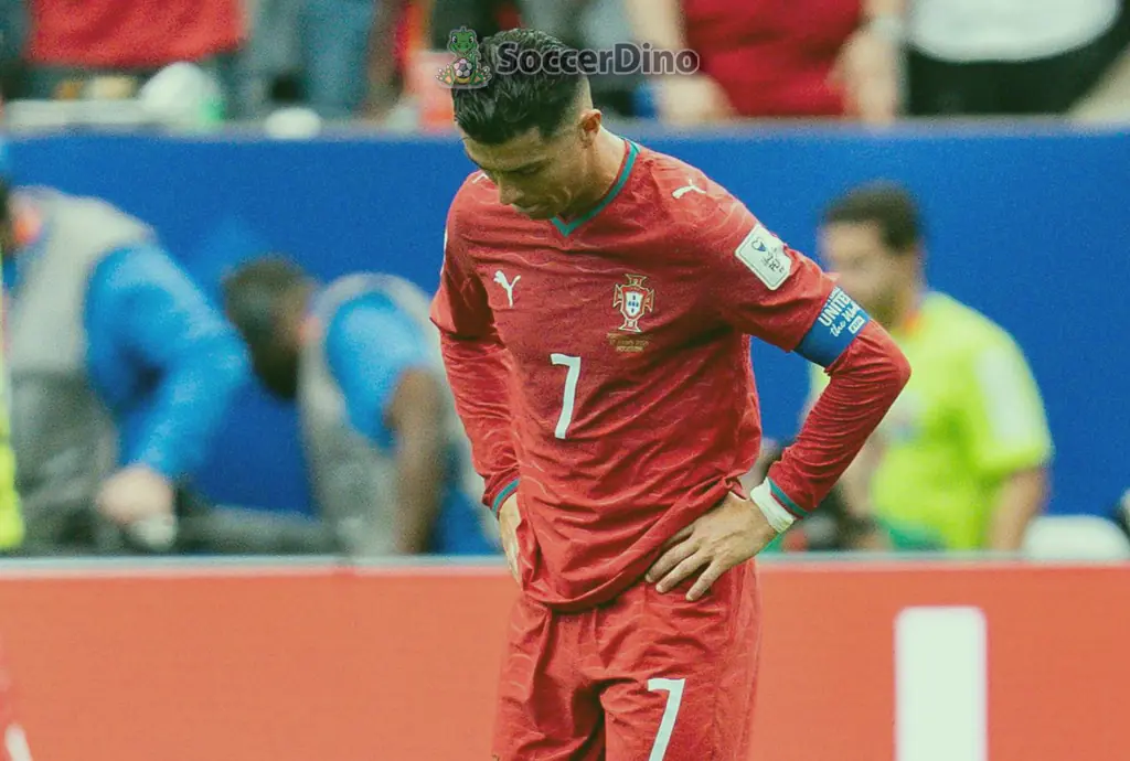 SoccerDino