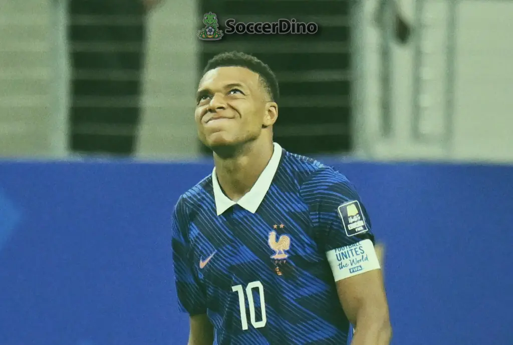 SoccerDino