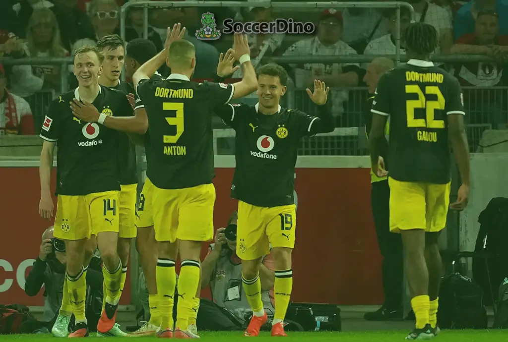 Dortmund go clear at top after Stuttgart win